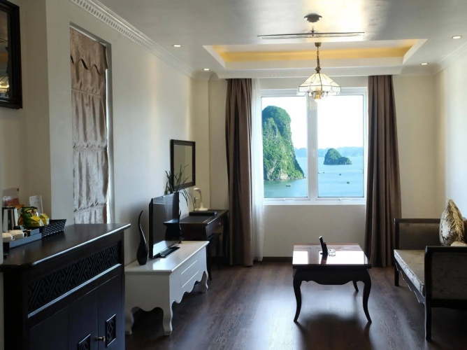 City Bay Palace Hotel