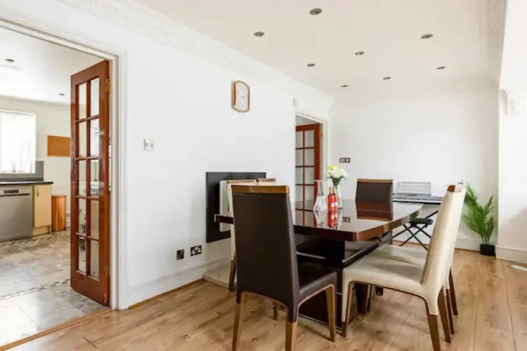 Deluxe White Villa