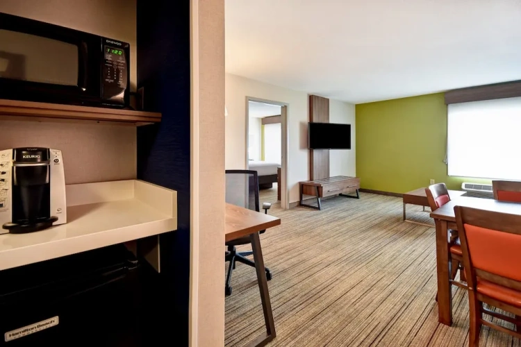 1 Bedroom Suite
