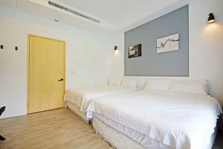 Standard Quadruple room with mountain view