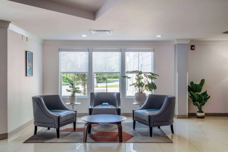 Mainstay Suites