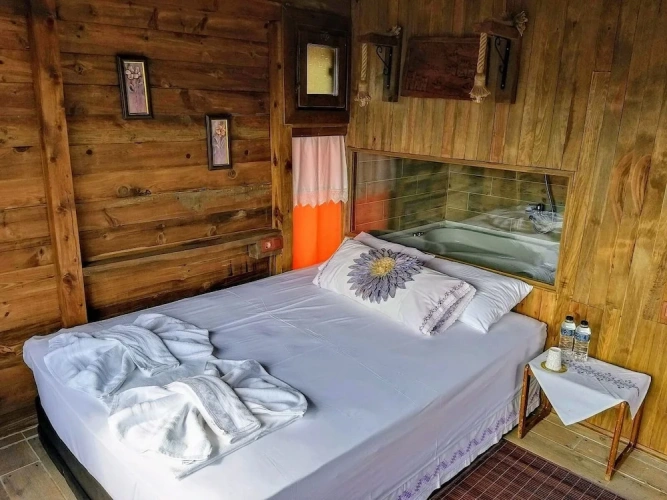 Double Cottage