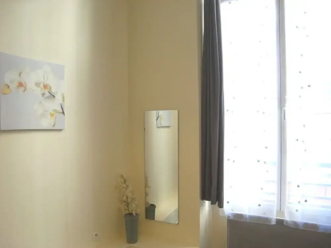 Apartment Aboukir 4