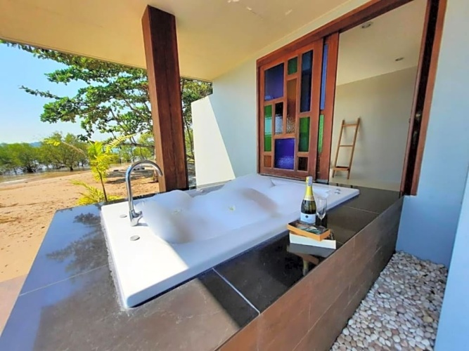 Villa with balcony and with view