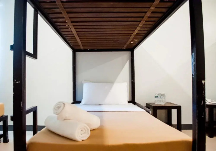 Seasons Hotel Sablayan