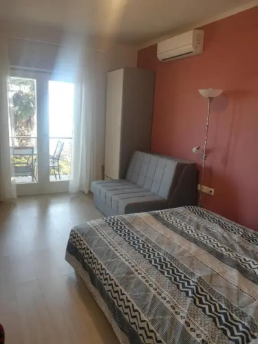 Studio apartman Arni