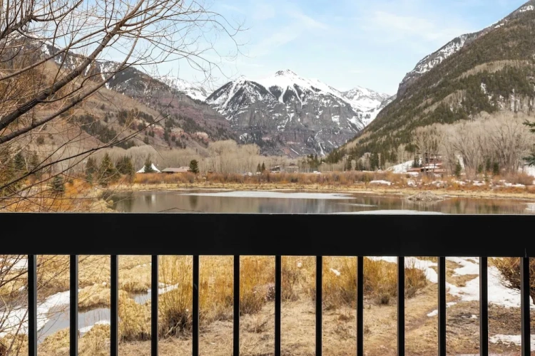 2 Bedrooms Cottage with balcony