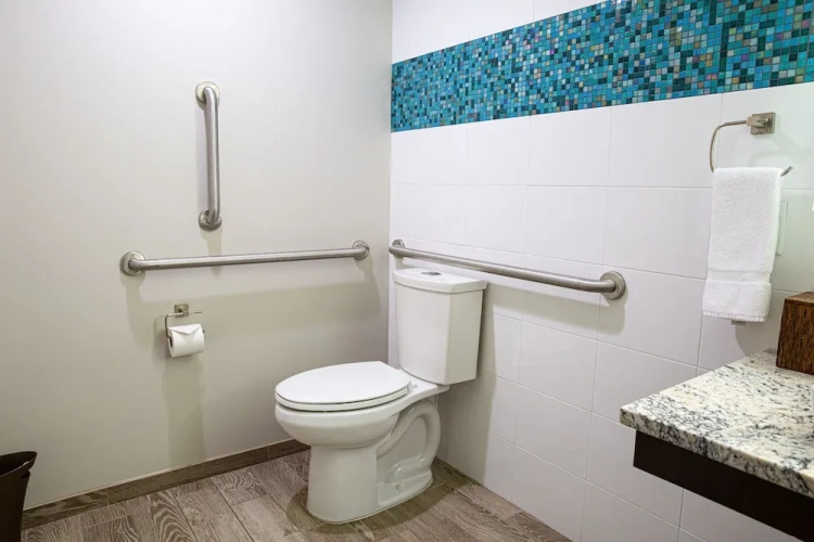 Standard ADA Double room