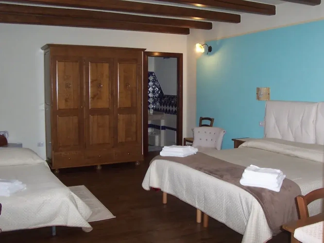 Standard Quadruple room