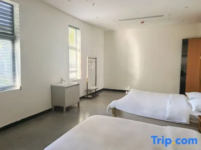 2 Bedrooms Suite