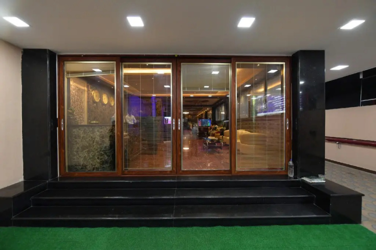 Hotel Sampath by OYO