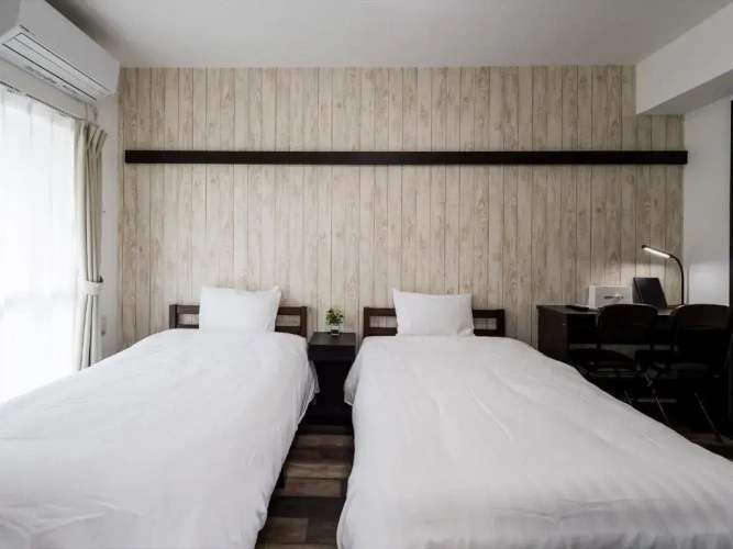 Standard Twin room