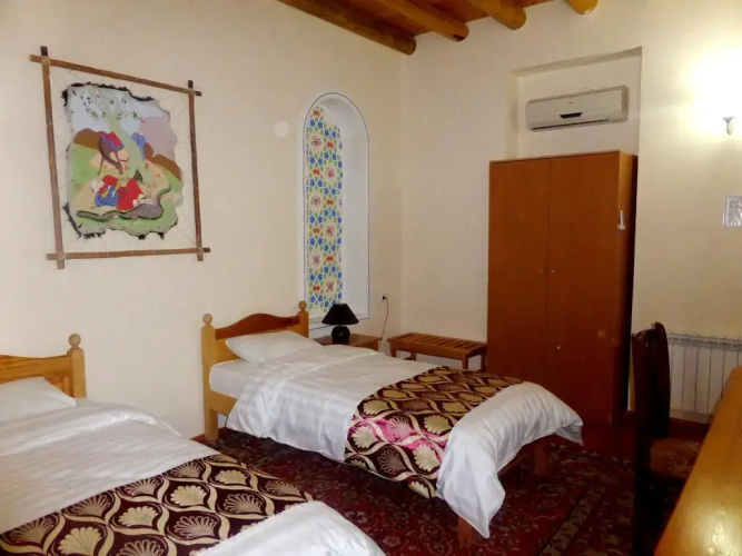 Hovli Poyon Hotel