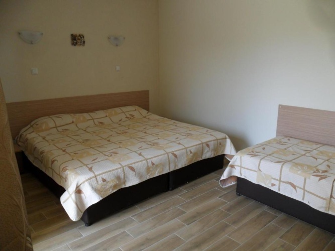 Standard Triple room with balcony