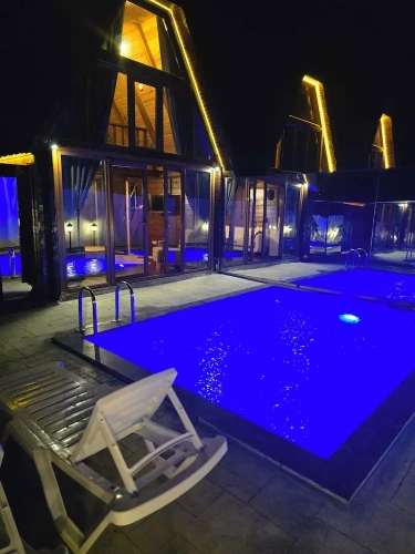 Deluxe Bungalow