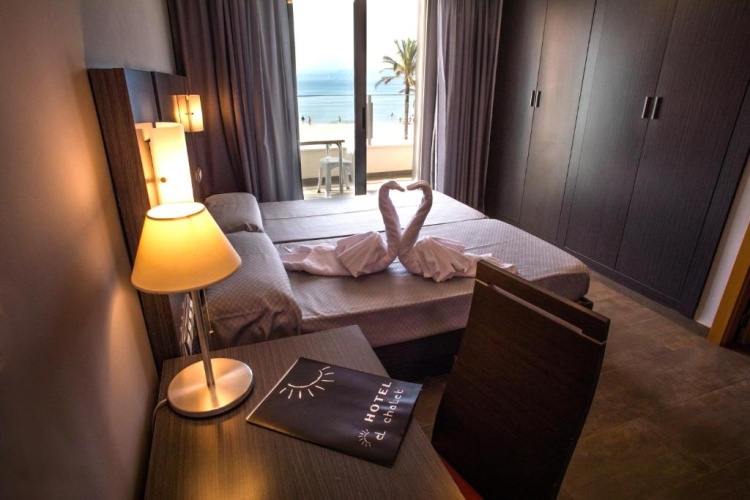 Standard Double room with sea view
