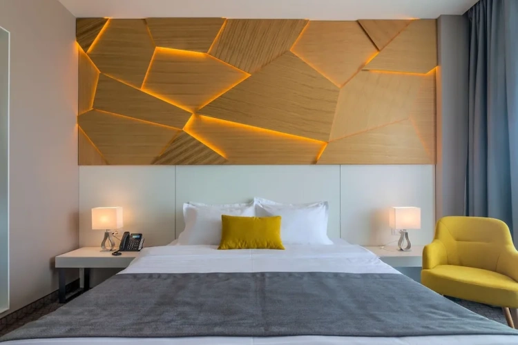 Superior Double room with balcony and with pool view
