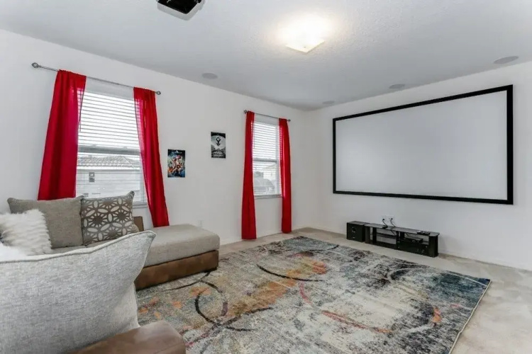 6028bod 14 Bedroom Home