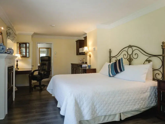 Green Acres Inn