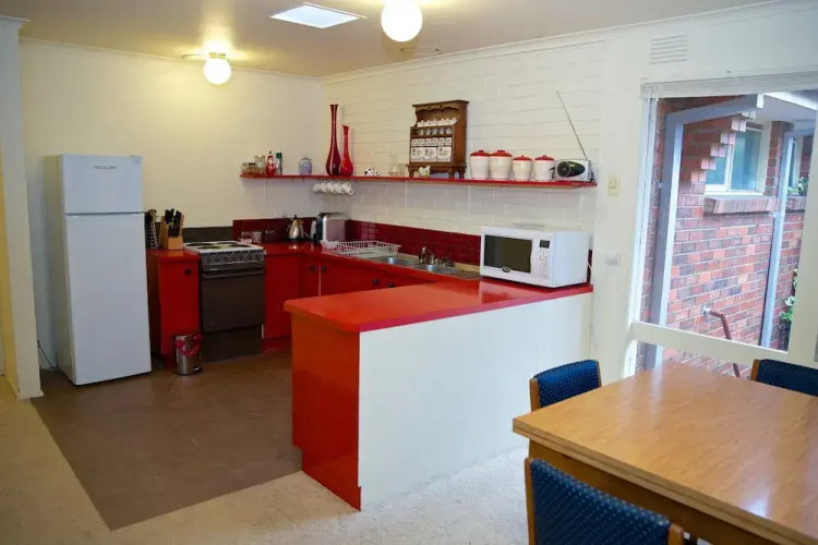 Yarra Glen Racecourse Apartments