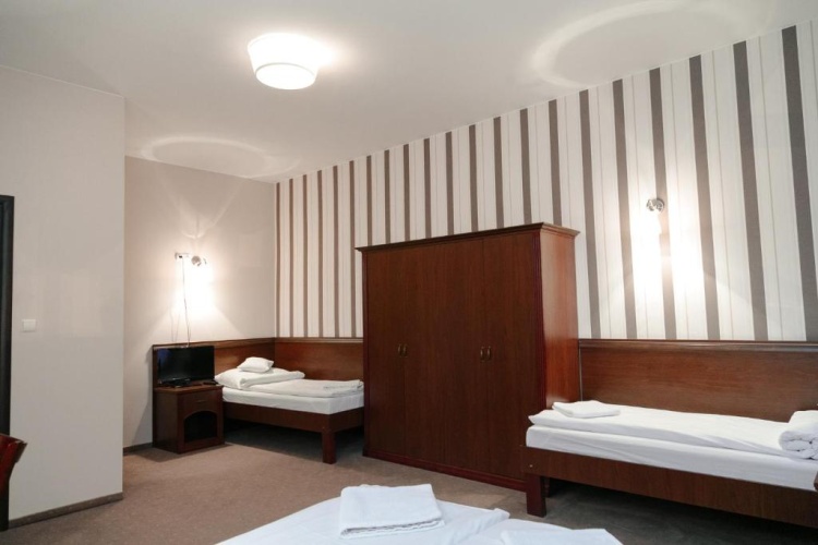 Standard Quadruple room