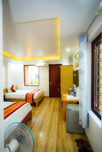 Standard Triple room
