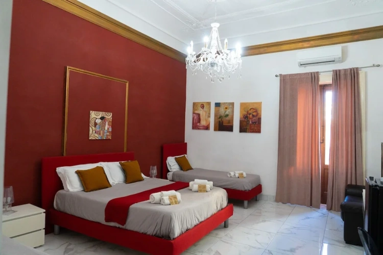 Standard Quadruple room with balcony
