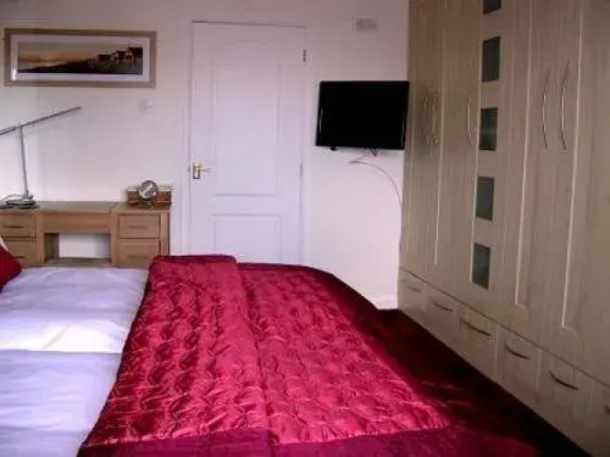 The Suite At Tsunami