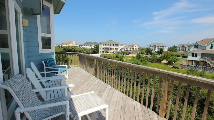 Neptunes Landing - 5 Br Home