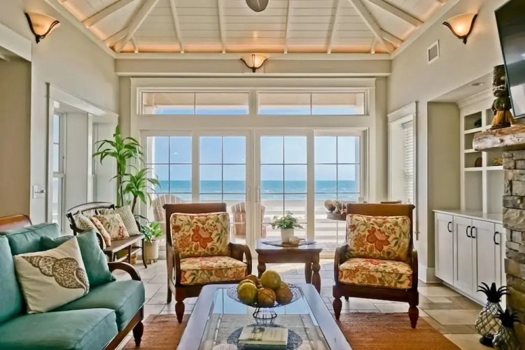 Cinnamon Sands 6 Bedroom Home by RedAwning