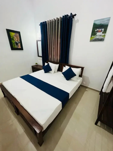 Yala Mangora Inn