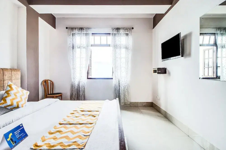 FabExpress Parasol Residency
