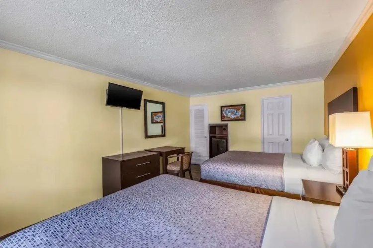 Econo Lodge Boardwalk