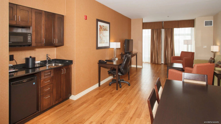 Best Western Plus Perth Parkside Inn & Spa photo 41