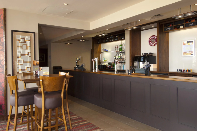 Premier Inn London Stratford photo 13