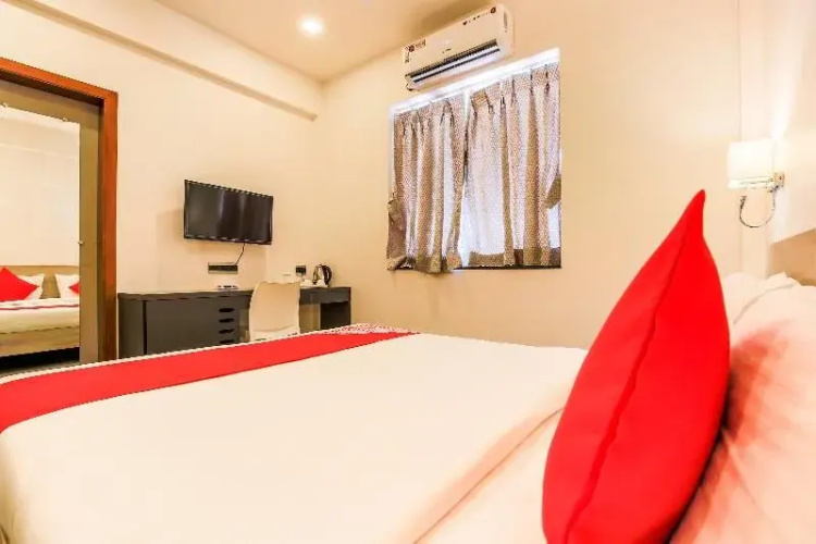 OYO 22246 22 Suites