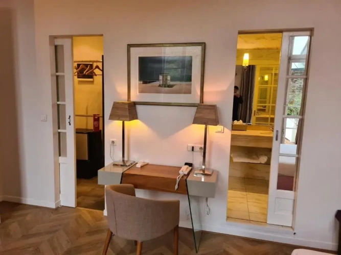 Deluxe Double room with balcony