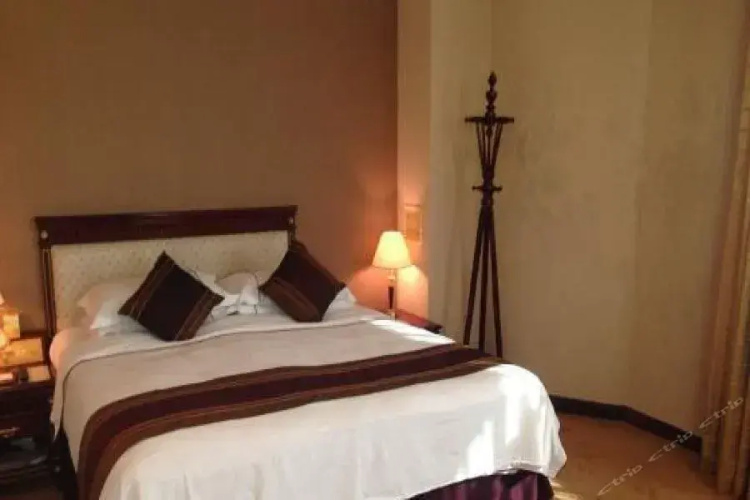 Rich Forex Hotel