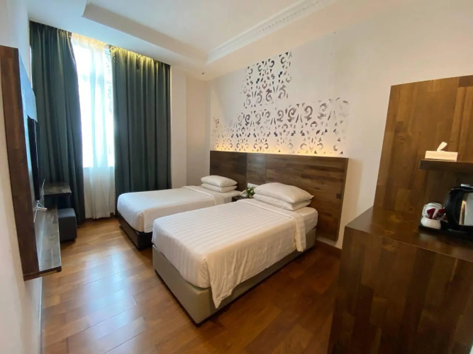 Serapi Hotel