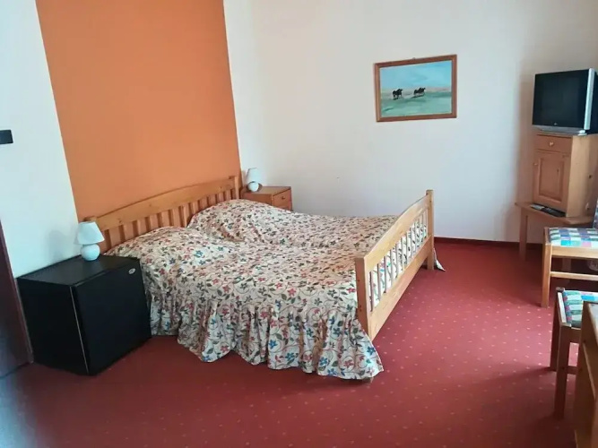 Baranya Hotel
