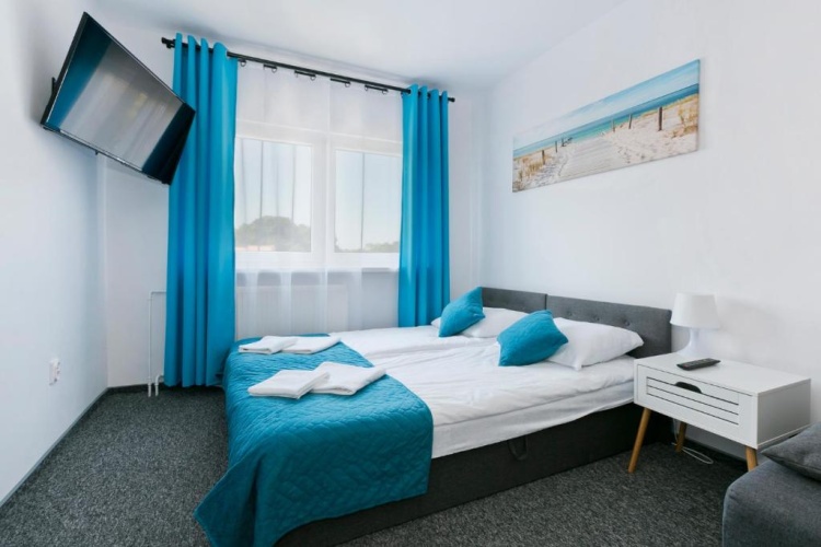 Economy Triple room