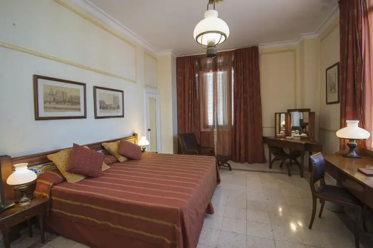 Hotel Sevilla