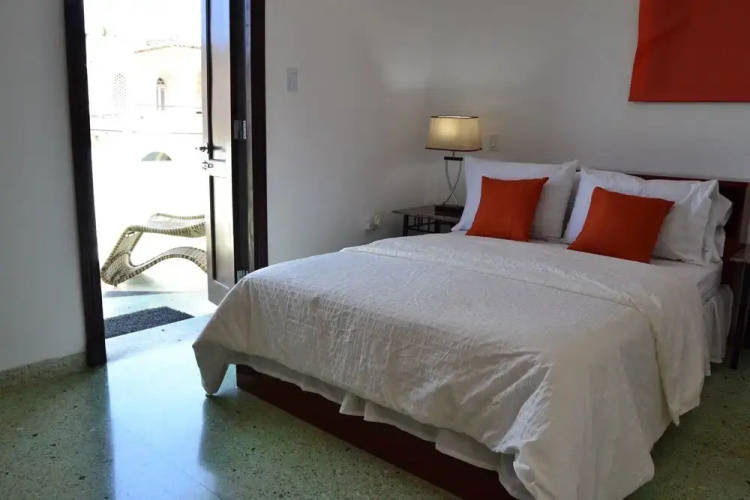 Alas Habana B&B