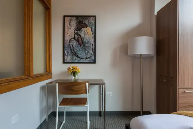 Hip 3BR in the Chicago Loop by Sonder