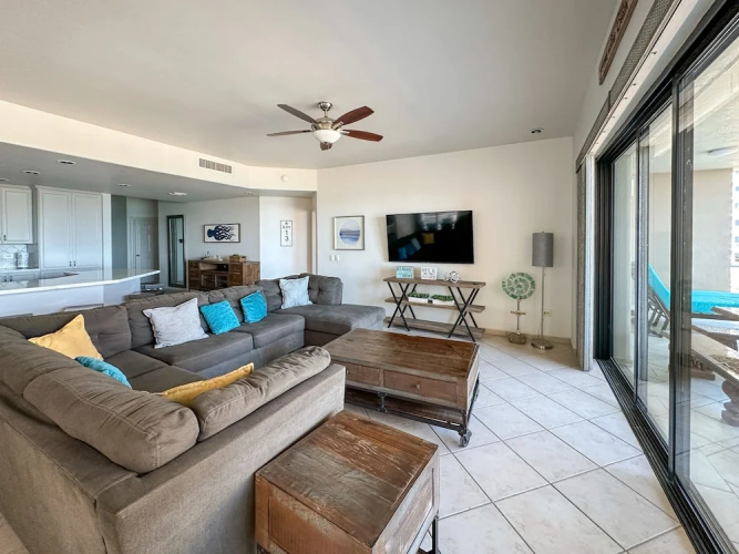 3BR Gem at Sandy Beach Area