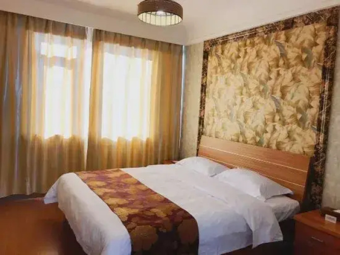 Baodi  Spring  Town