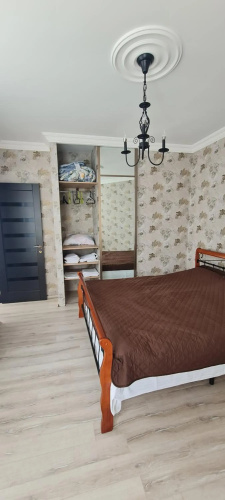 Apartment Roin