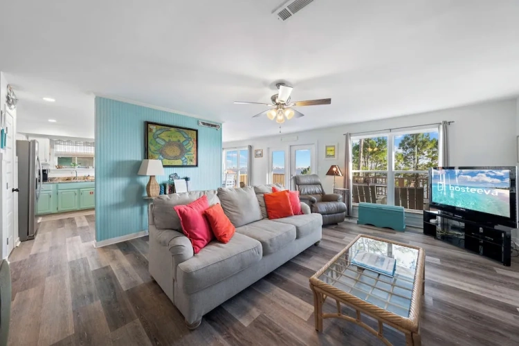 4 Bedrooms Cottage with bay view