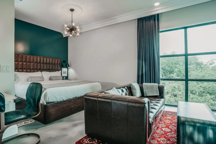 Colton House Hotel
