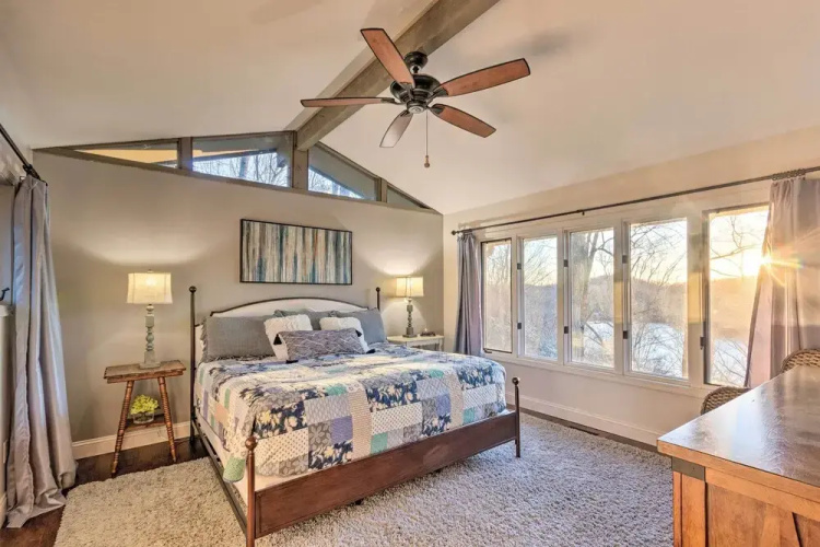 Brevard Home w/ Panoramic Lake & Mountain Views!